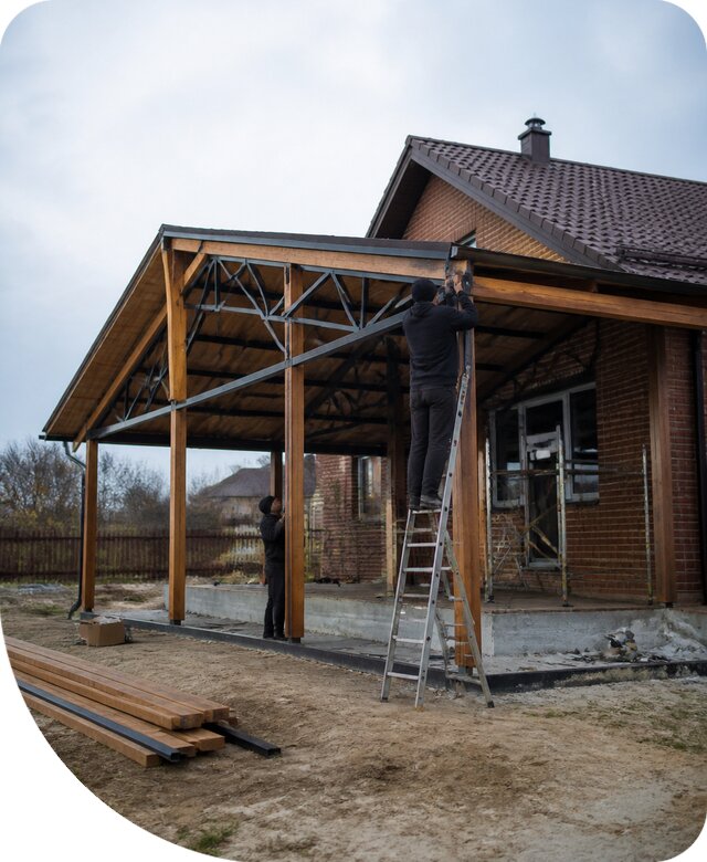 Пристройка навеса к дому и участку в Усинске под ключ
